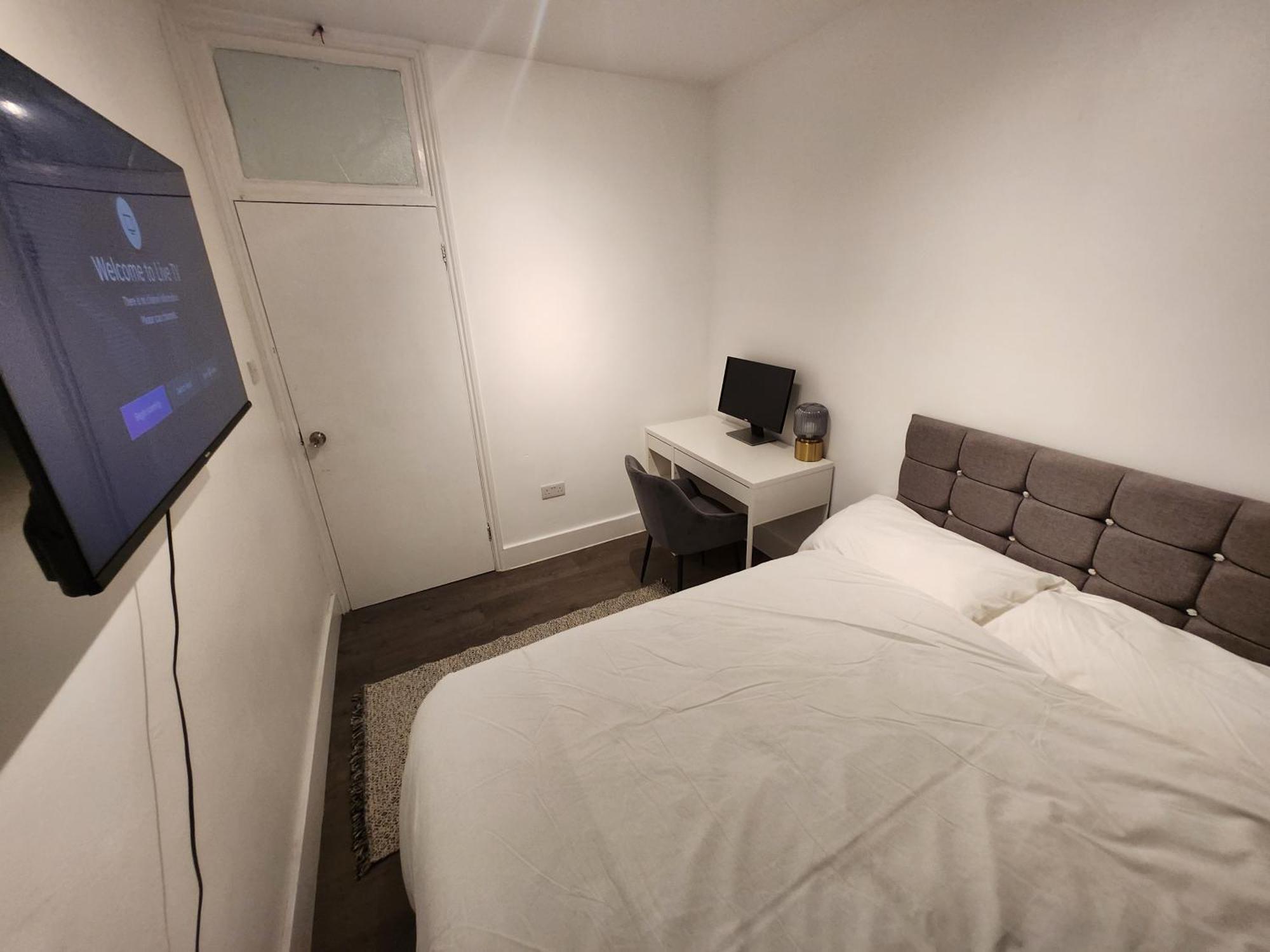Flat With Work Station, Monitor, Smart Tv & Netflix Apartamento Londres Exterior foto