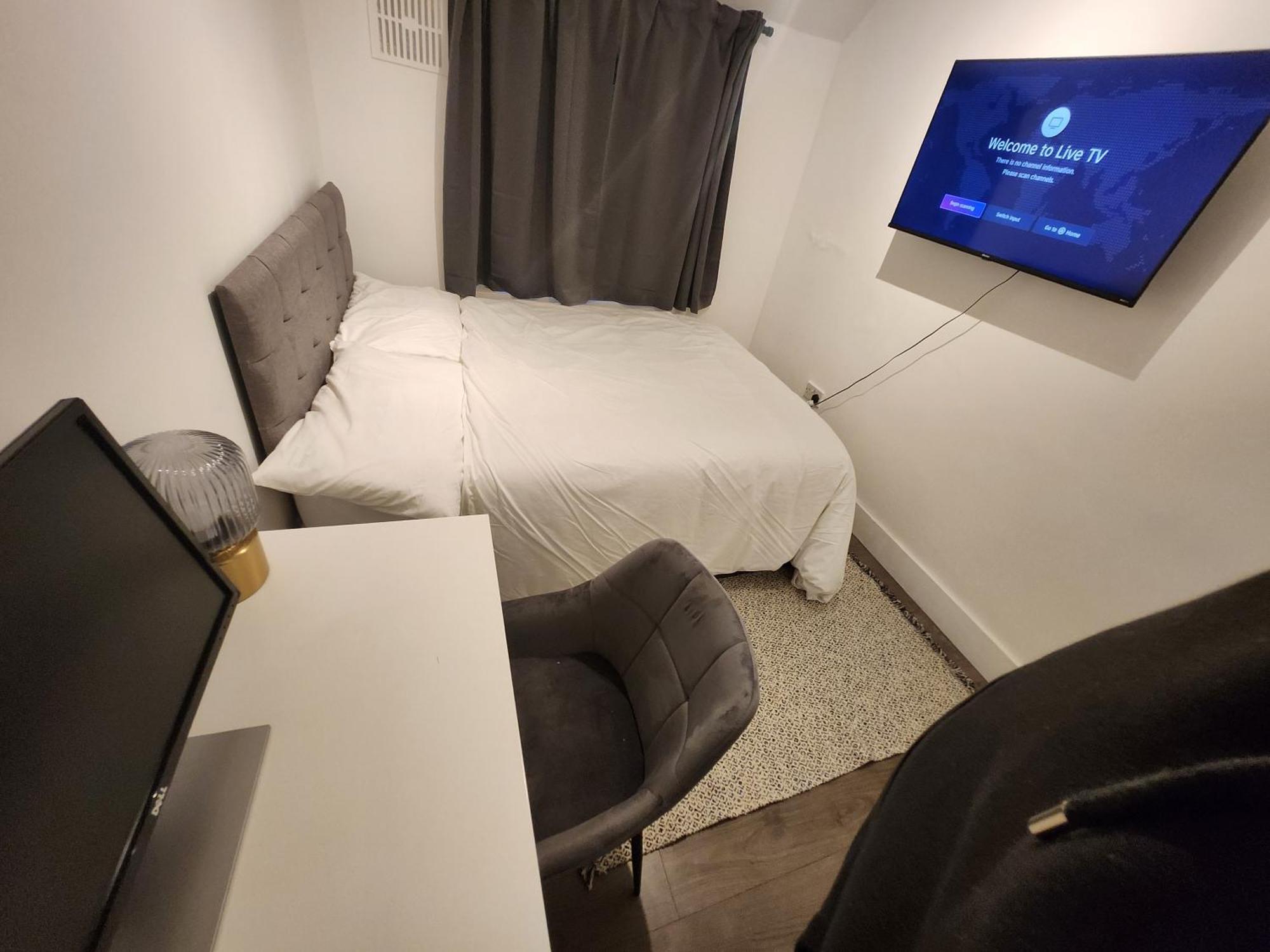 Flat With Work Station, Monitor, Smart Tv & Netflix Apartamento Londres Exterior foto